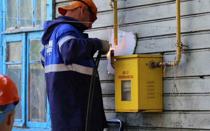 В частном секторе Пскова прошел рейд по отключению от газоснабжения абонентов-должников